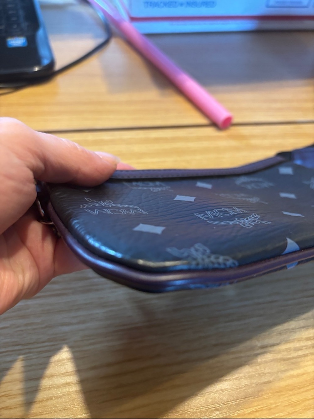 MCM Black Logo-Print Leather Wristlet - Picture 4 of 14